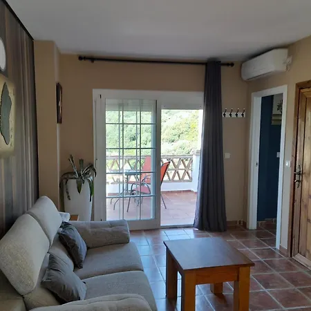 Monteverde Kır Evi *