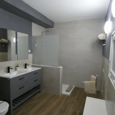 Monteverde Country house *